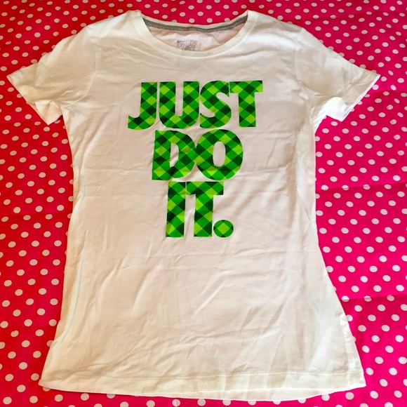 Nike The Athletic Dept Tee - Picture 1 of 6